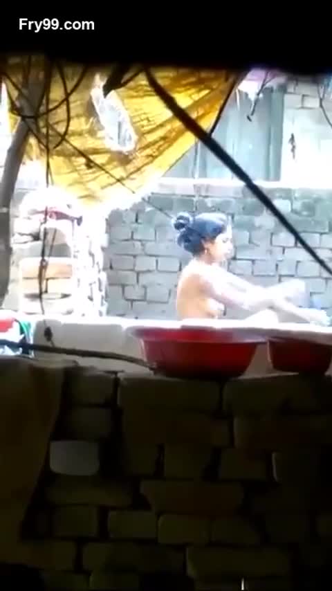indian girls outside bath full nude video