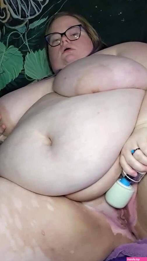 curv3s4days Nude