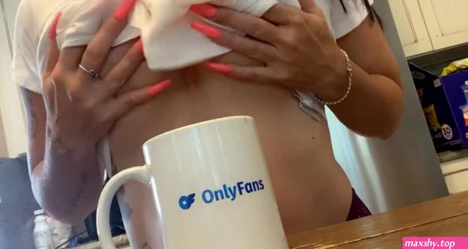 Qweenpeachy Nudes